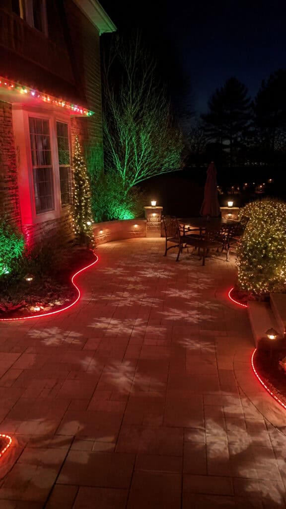Outdoor Christmas Lighting Features